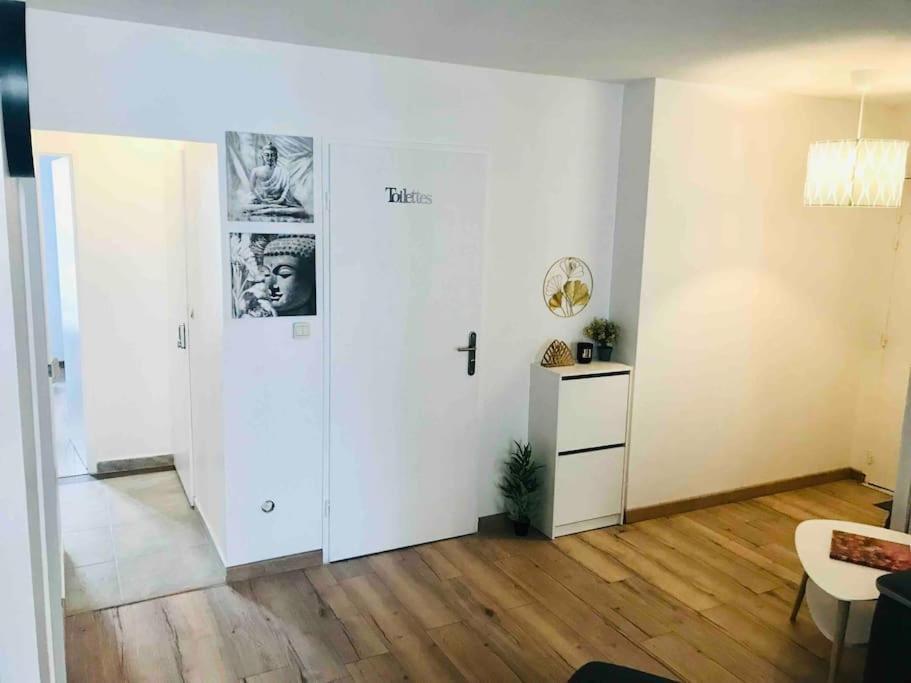 Disney Cosy Lounge Serris Exterior foto