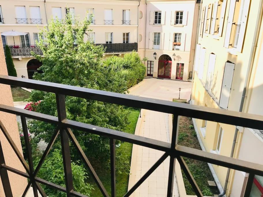 Disney Cosy Lounge Serris Exterior foto